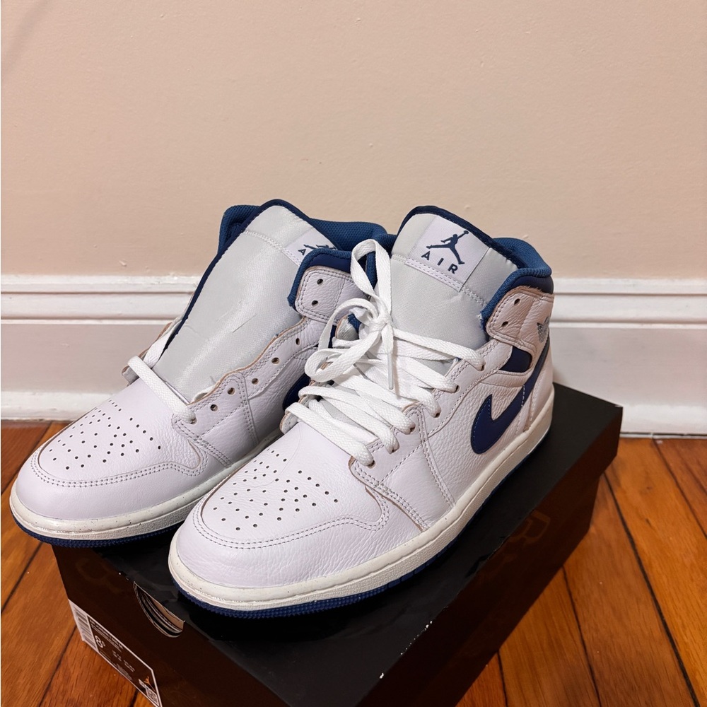 Nike Air Jordan 1 Mid SE White Industrial Blue White Men's Multi Size 8,5